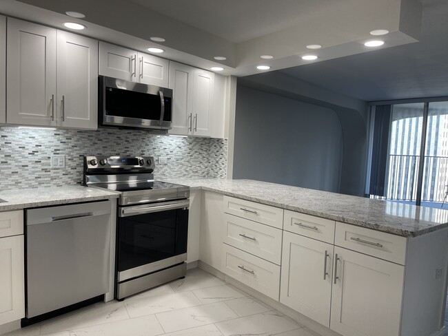 Brand new kitchen - 300 N State St