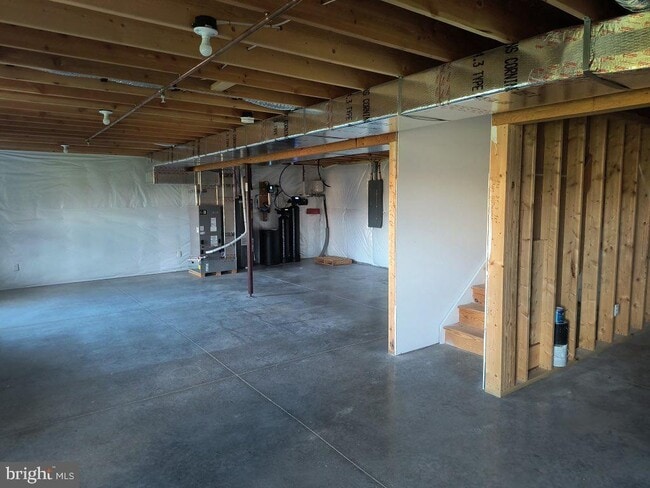 Building Photo - 521 Shook Ct E
