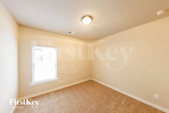 Building Photo - 161 County Rd 1700
