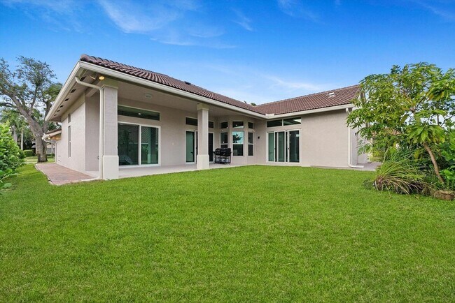 Building Photo - 20094 W Key Dr