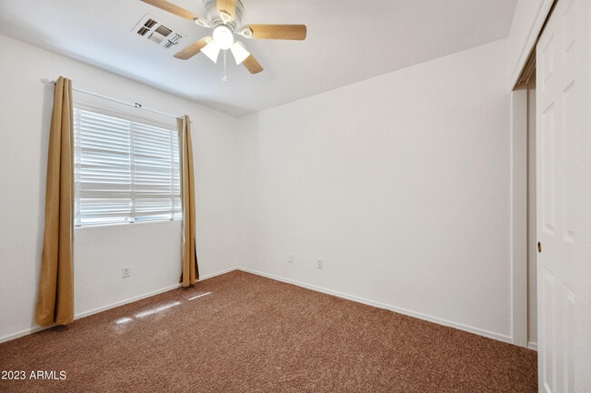 Building Photo - 4734 W Townley Ave