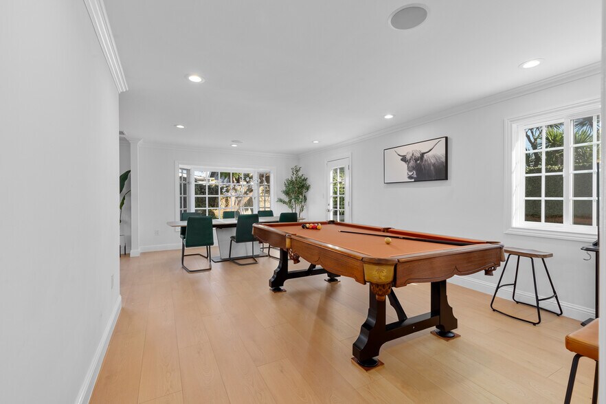 Building Photo - 17131 Autumn Cir