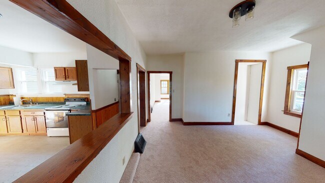 Building Photo - 510 Highland Ave