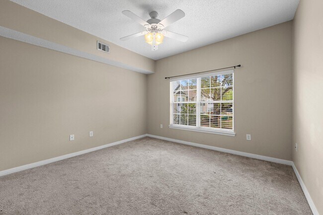 Building Photo - 1501 Partin Dr N