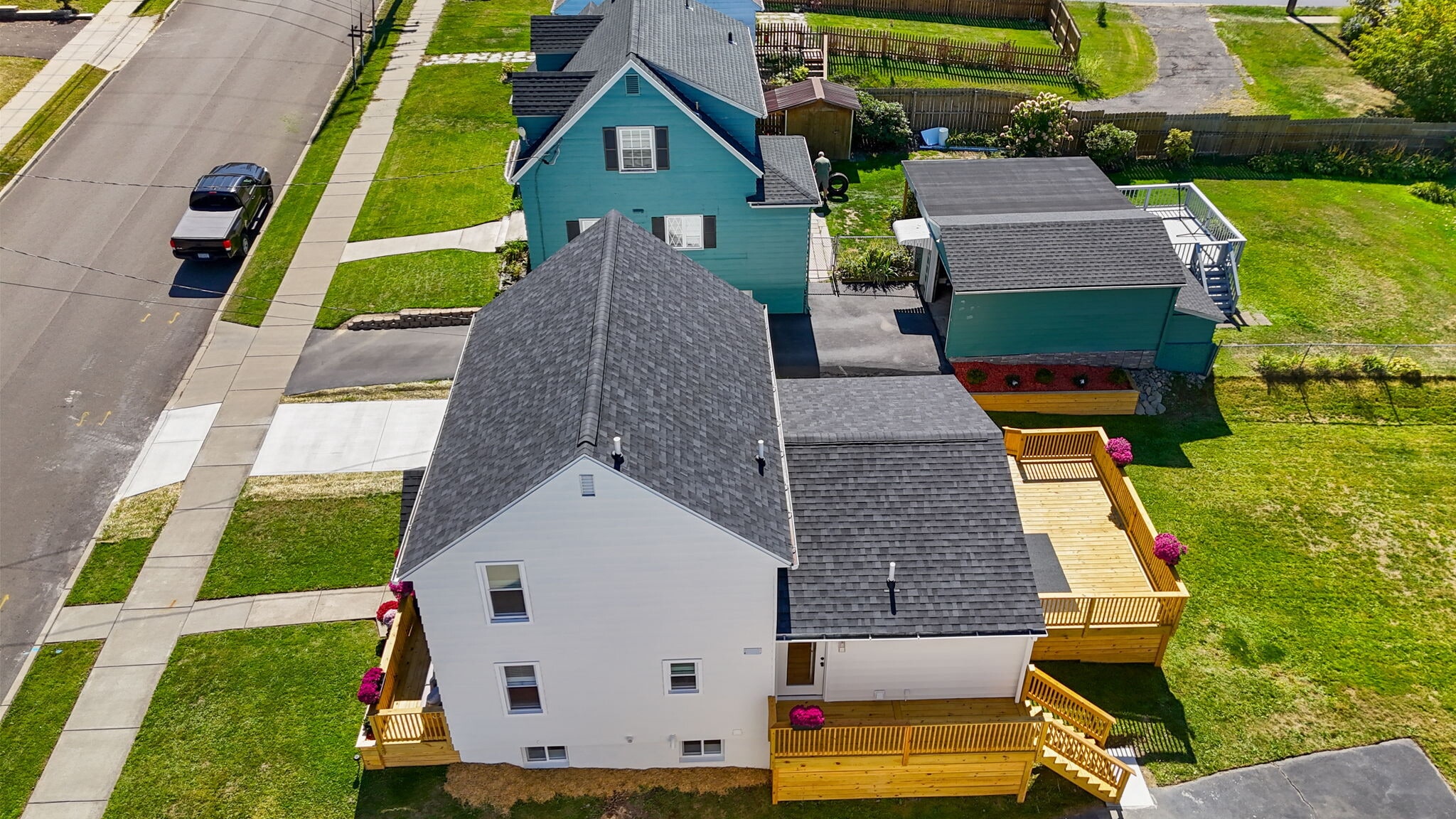 Building Photo - 116 Mary St