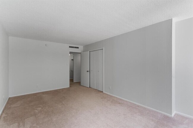 Building Photo - 1800 Lavaca St