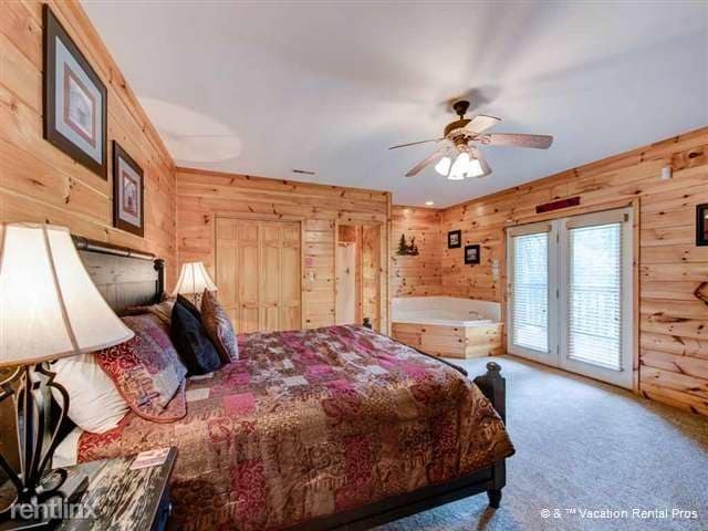 Building Photo - 2240 Breezy Rd