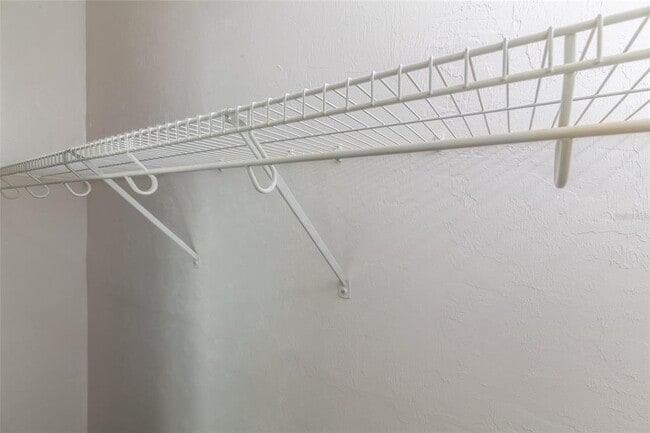 Building Photo - 6519 W Newberry Rd