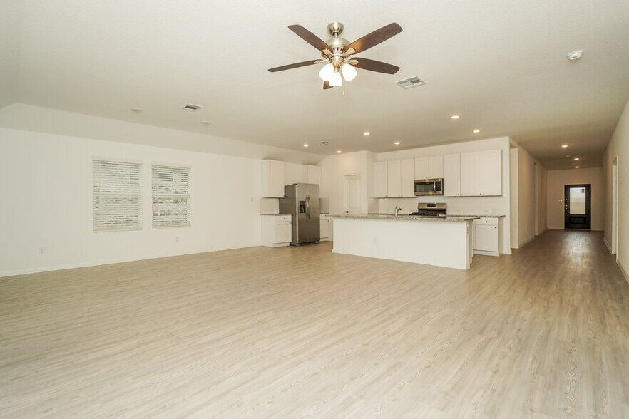 Building Photo - 6608 Brandy Path