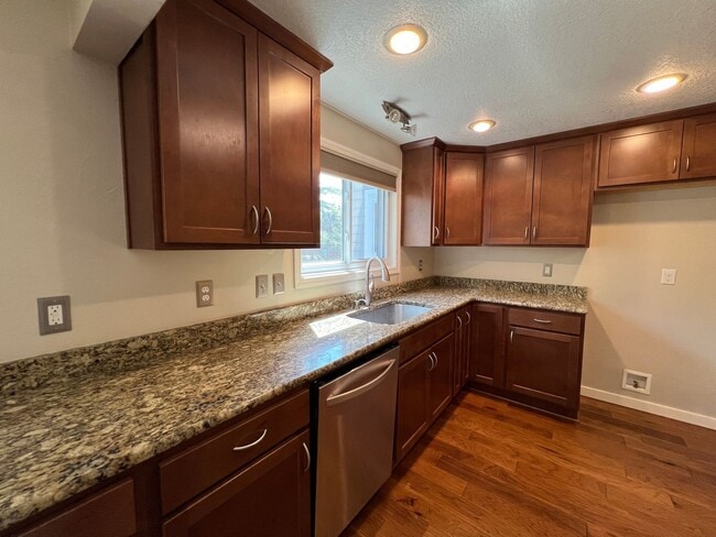 Building Photo - Elegant Four Bedroom Home