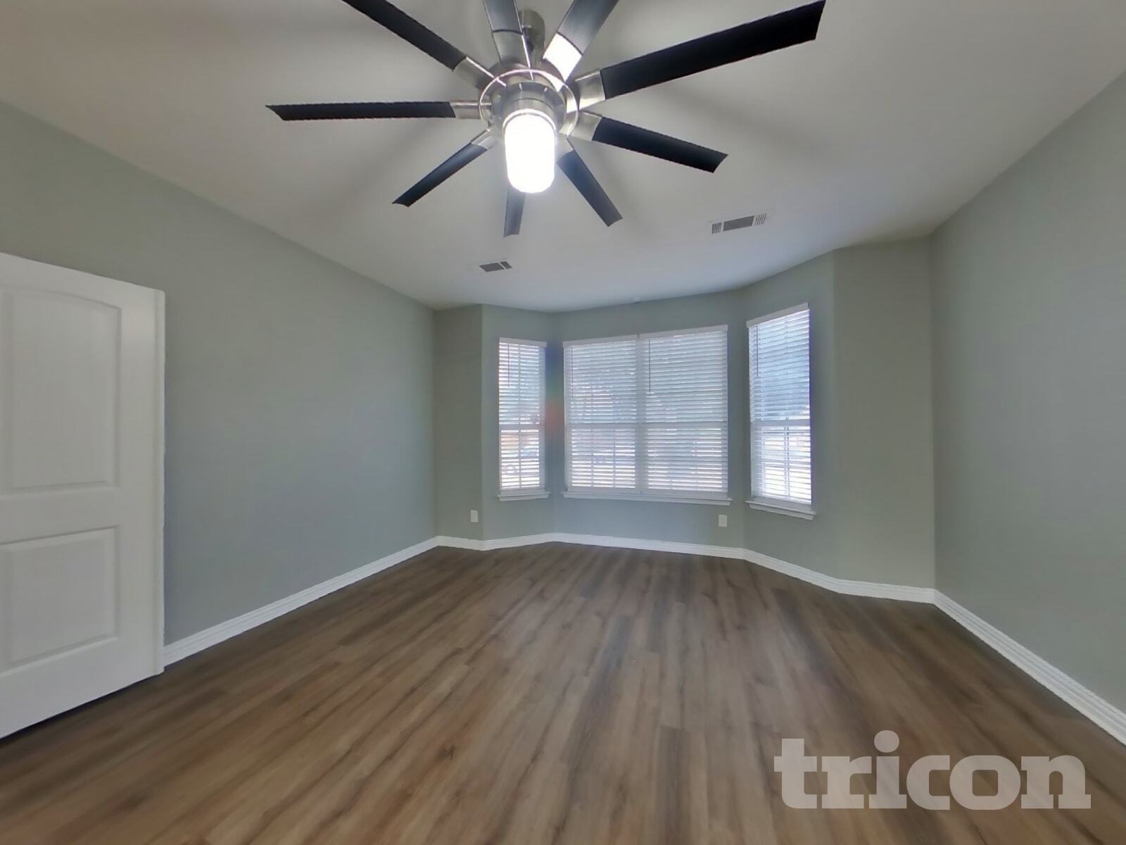 Building Photo - 2309 Green Creek Dr