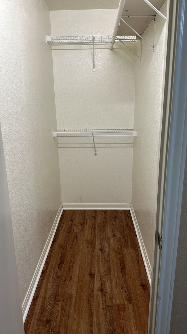 Building Photo - 529 Southwest Pkwy