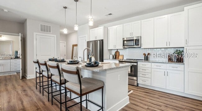 Building Photo - 4000 Margaret St