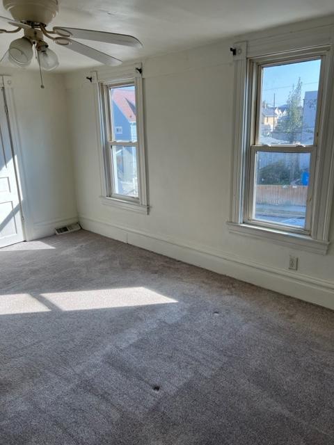 Building Photo - 722 Holland St