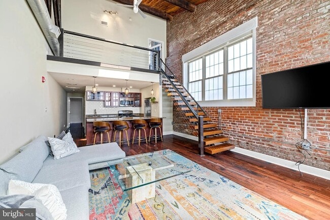 Building Photo - 1301 N Front St Unit G