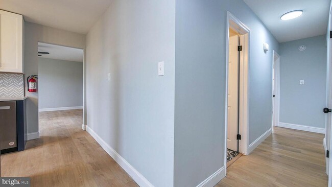 Building Photo - 4623 Schooner Rd