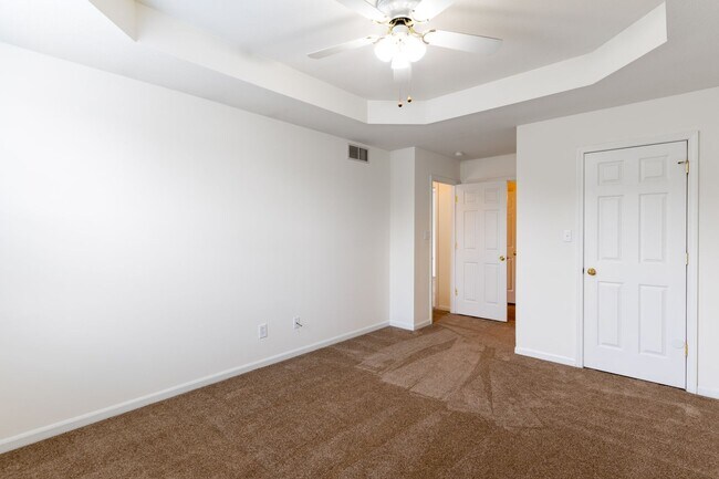 Building Photo - 5013-5015 Carrie Ridge Dr.