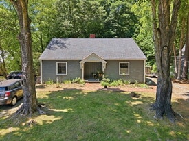 Building Photo - 204 Purefoy Rd