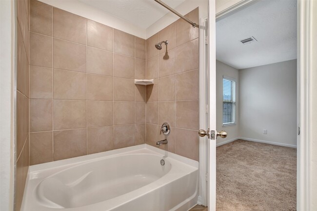 Building Photo - 9403 Castillo Ct