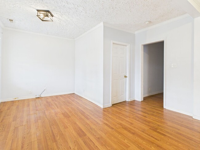 Building Photo - 3205 Hull Street Rd