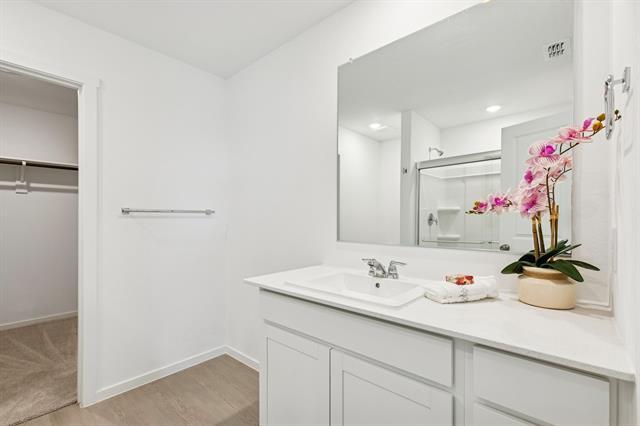 Building Photo - 3029 Tooley Dr