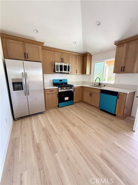 Building Photo - 20407 Strathern St