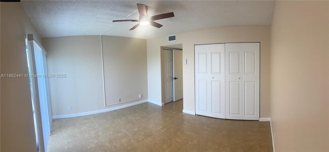 Building Photo - 8600 N Sherman Cir