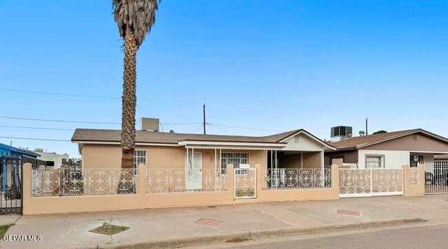 Primary Photo - 9351 Carranza Dr