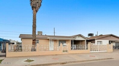 Building Photo - 9351 Carranza Dr
