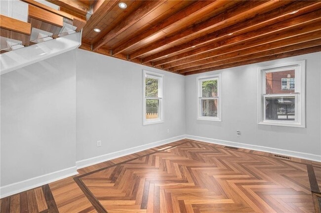 Building Photo - 1 Solar St