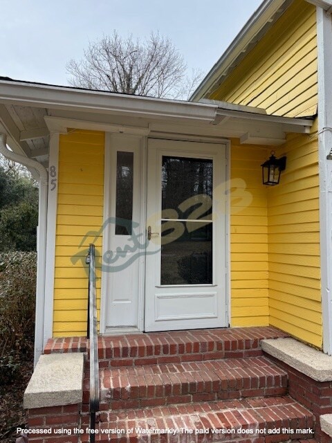 Building Photo - 85 Pennwood Ln