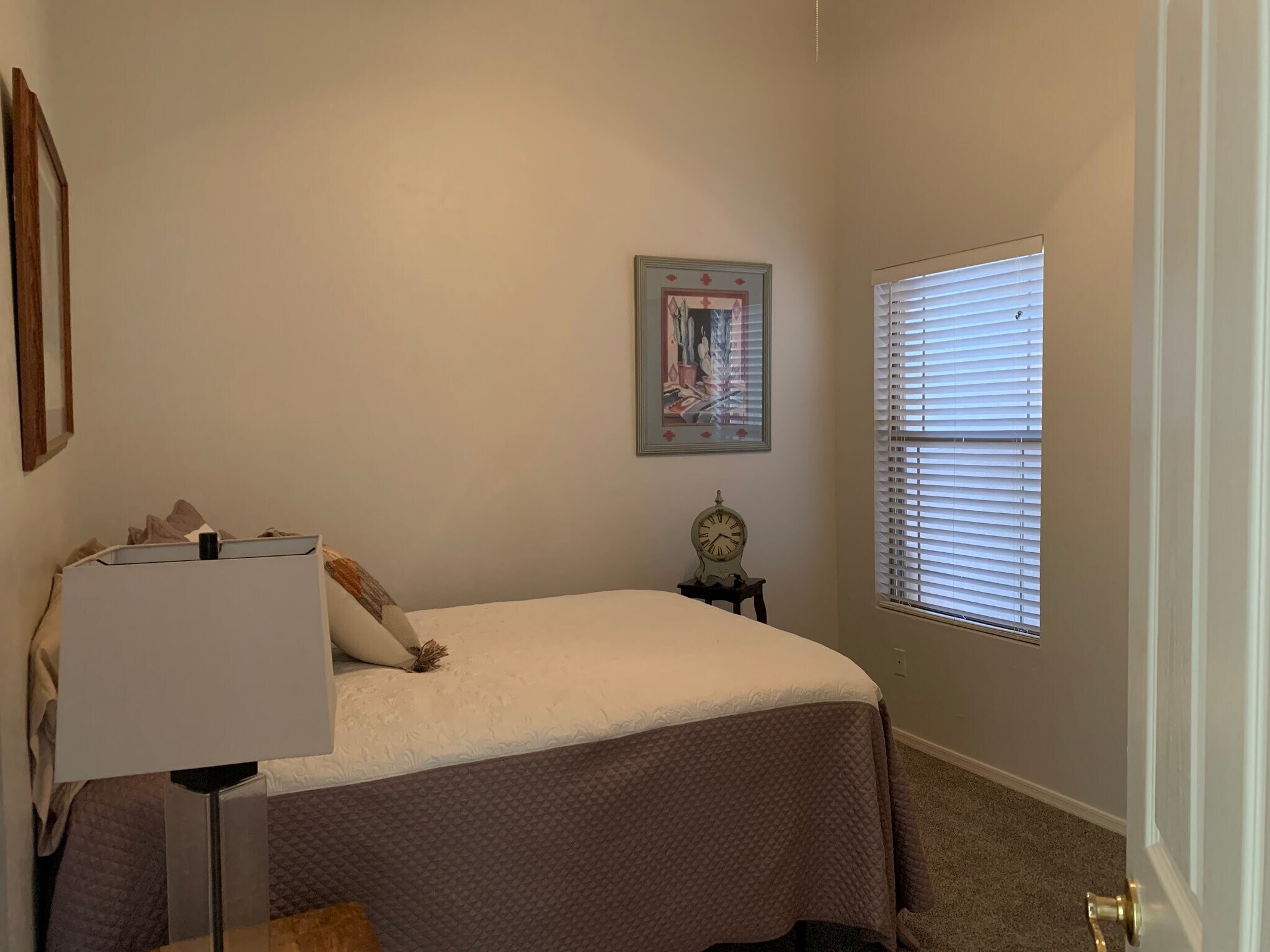 Building Photo - 10317 E Penstamin Dr