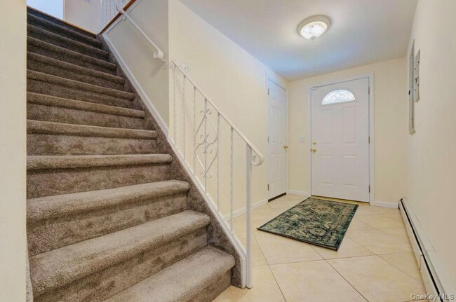 Building Photo - 11 7th St