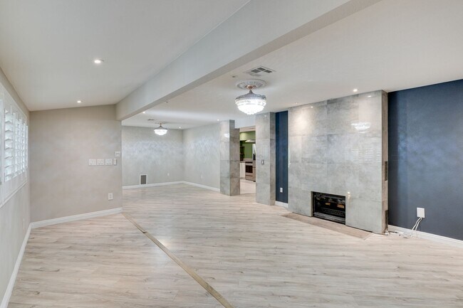 Building Photo - Charming 3-Bedroom Home in Historic John S...