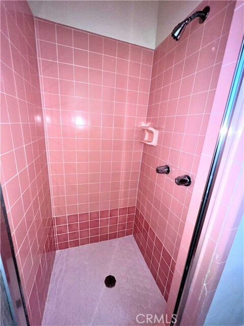 Building Photo - 2501 Graysby Ave