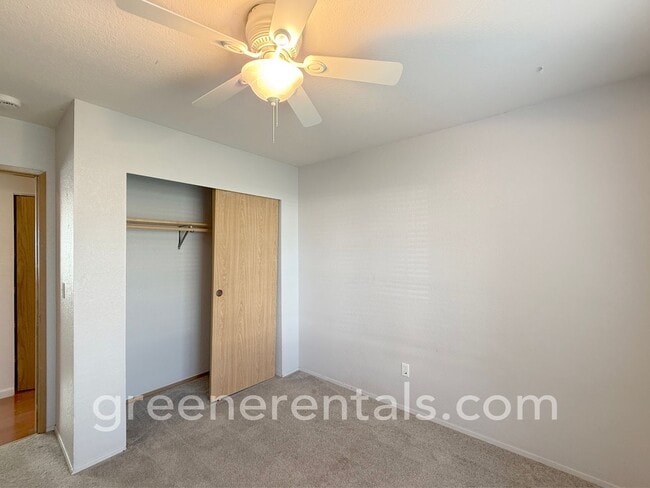 Building Photo - 3BR/2BA Rambler with 2-Car Garage in Yelm!