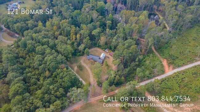 Building Photo - 121 Bomar St