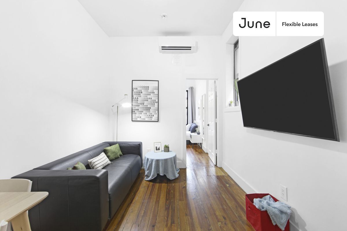 Building Photo - Beautiful Private ROOM in Fort Greene