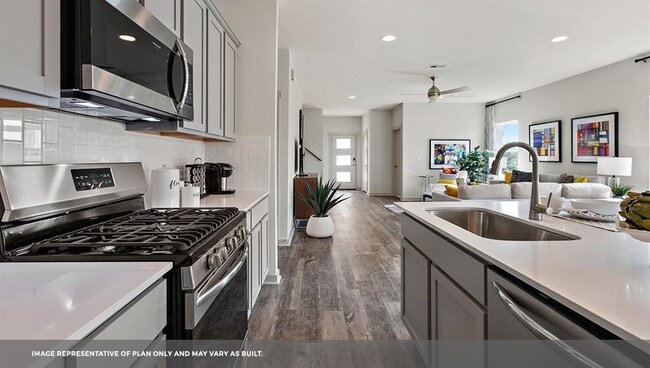 Building Photo - 220 Century Plant Rd