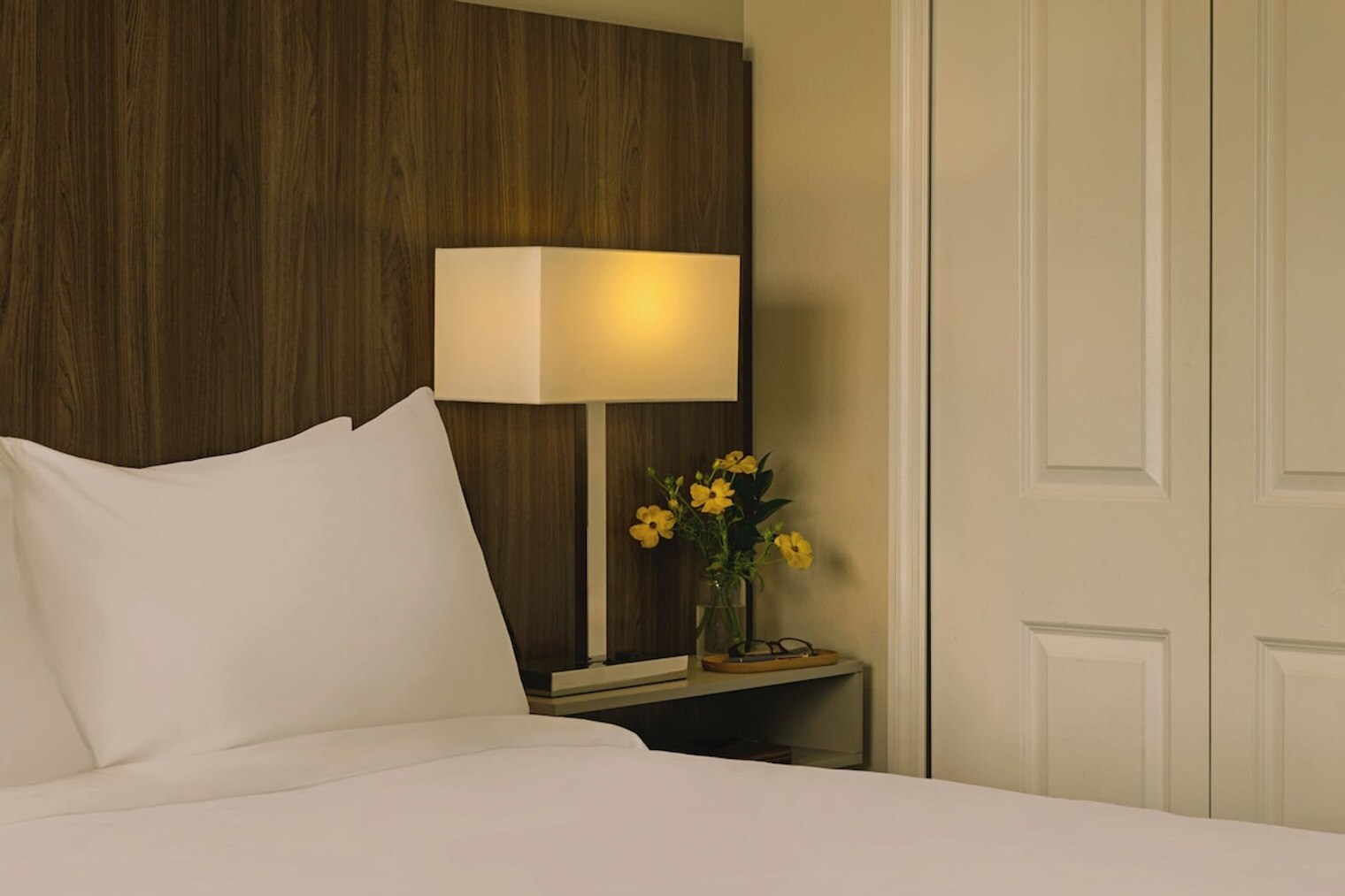 Building Photo - 7415 Universal Blvd