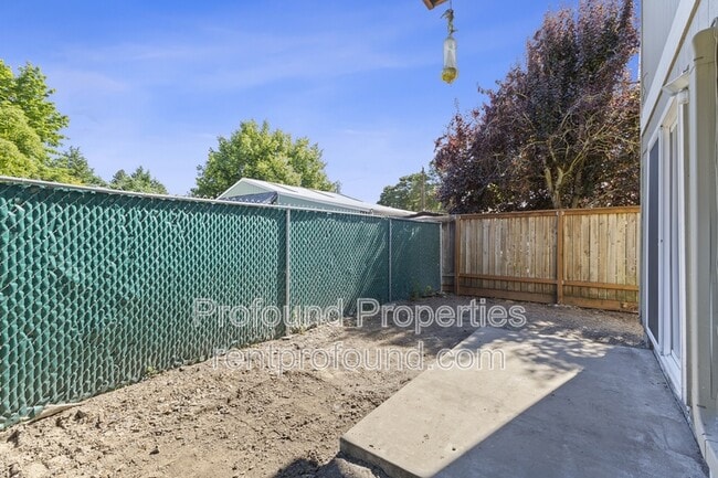 Building Photo - 20815 SW Alexander St