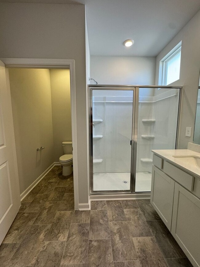 Building Photo - 4332 Oswin Dr