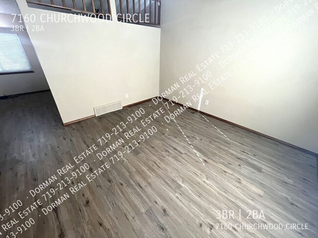 Building Photo - $500 OFF the first month of rent! Beautifu...