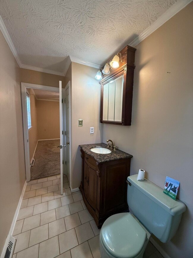 Building Photo - 3924 Gladman Way
