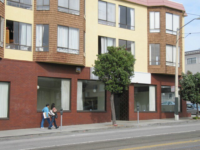 Primary Photo - 2395 26th Ave