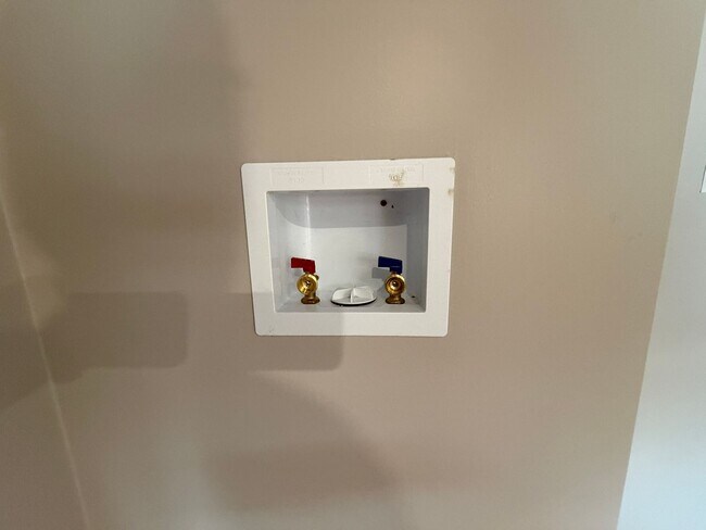 Building Photo - 35har