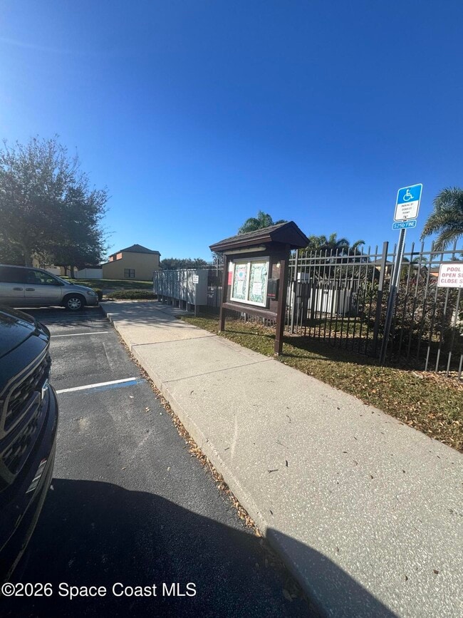 Building Photo - 4575 Radiant Way