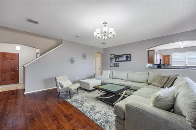 Building Photo - 200 Shadybrook Dr