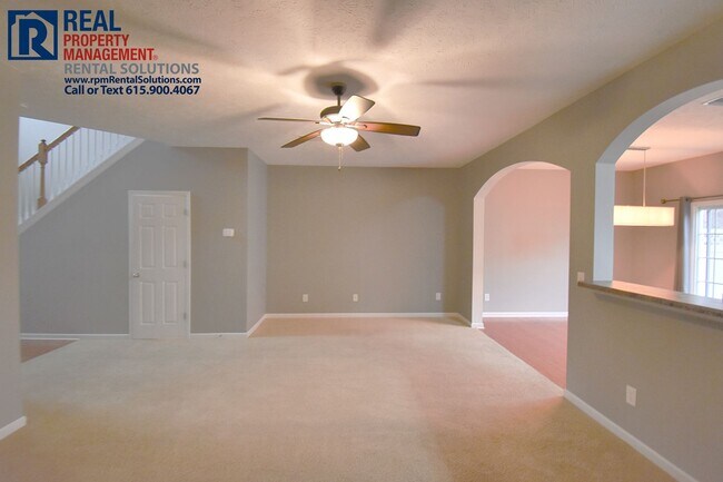 Building Photo - 1308 Crown Point Place