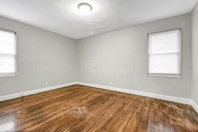 Building Photo - 2211 Gerald Ct